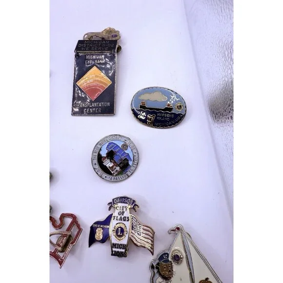 LIONS Club of Michigan Area Vest Lapel Pins Lot of 15 Some Vintage - Picture 6 of 9